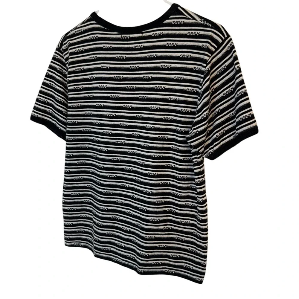 Obey Striped Logo Tee Black White Y2K Streetwear‎ Skatercore 90s Hype Graphic M